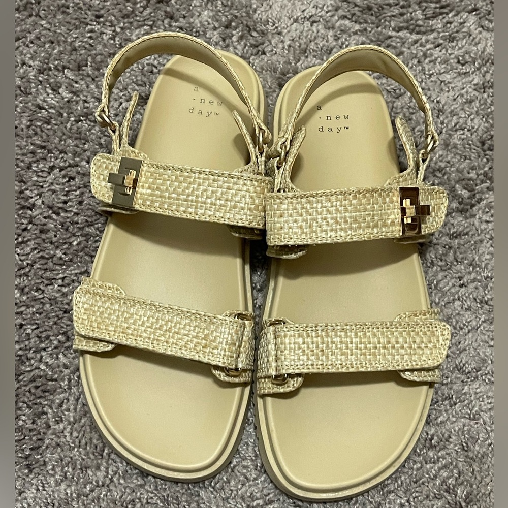 A New Day viral sandals Jonie Ankle Strap Footbed sandals, Tan